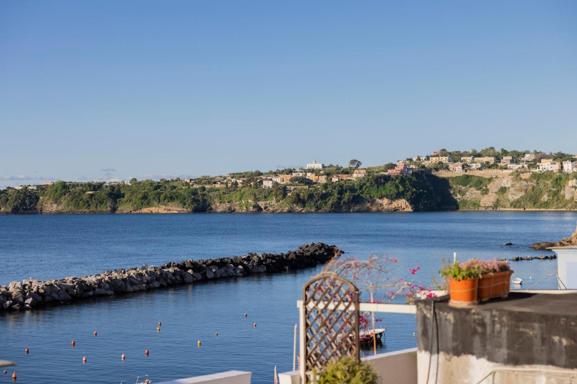 Villa Piscārĭa Procida Exterior foto